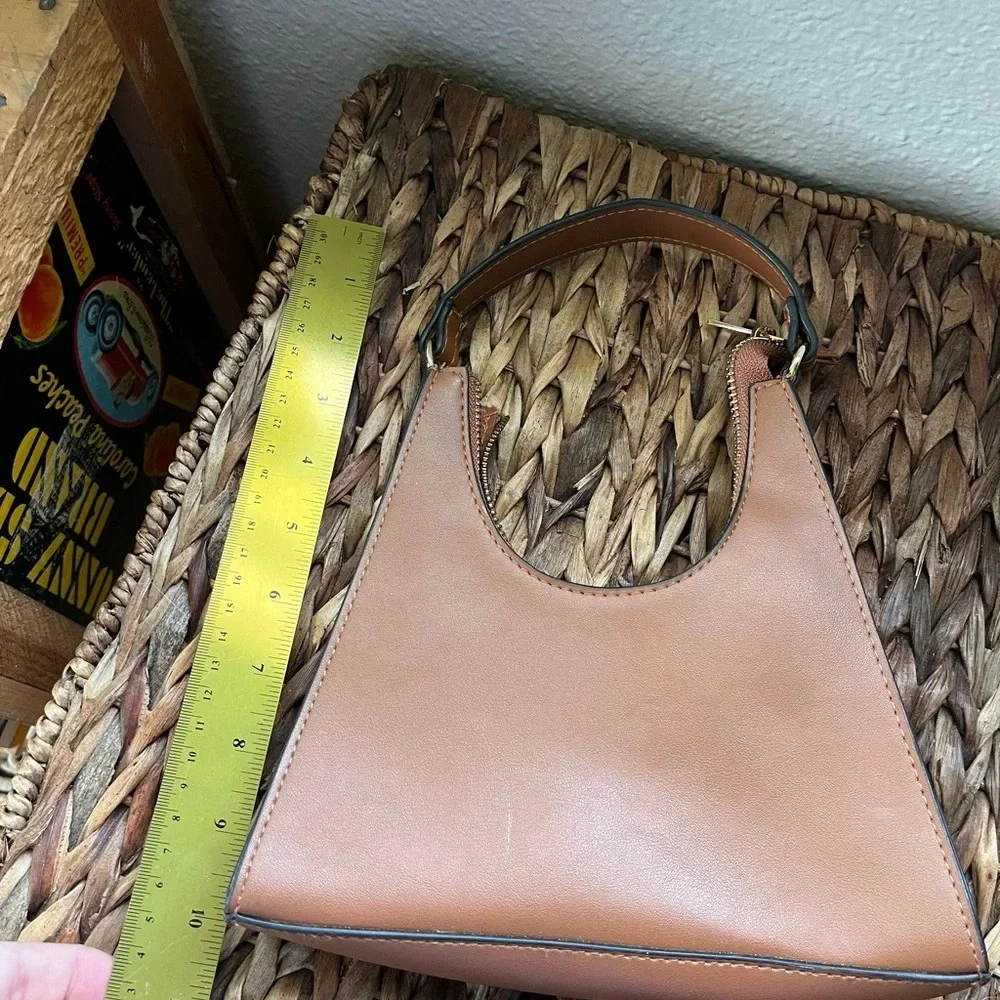Y2K Brown faux leather mini bag cutest shape night out holds phone 2000s purse - Picture 5 of 7